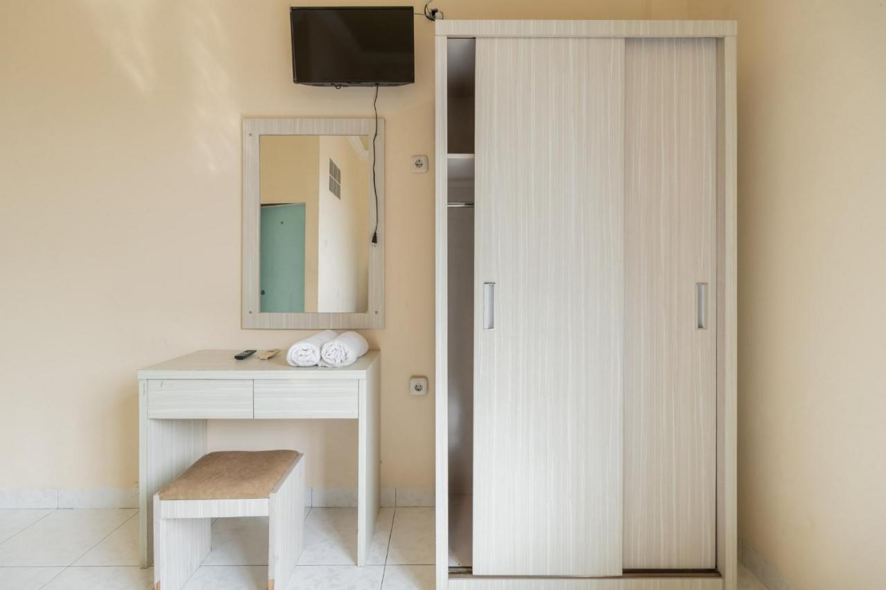 Urbanview Hotel Nugraha Palembang By Reddoorz Экстерьер фото